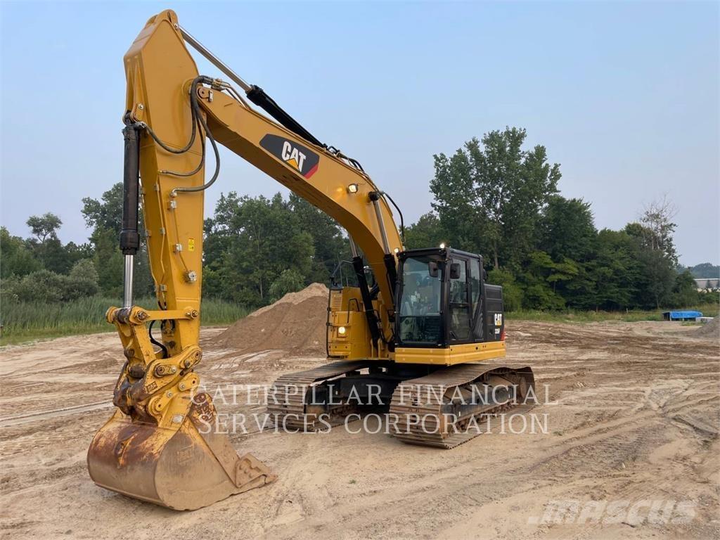 CAT 335FLCR Paletli ekskavatörler