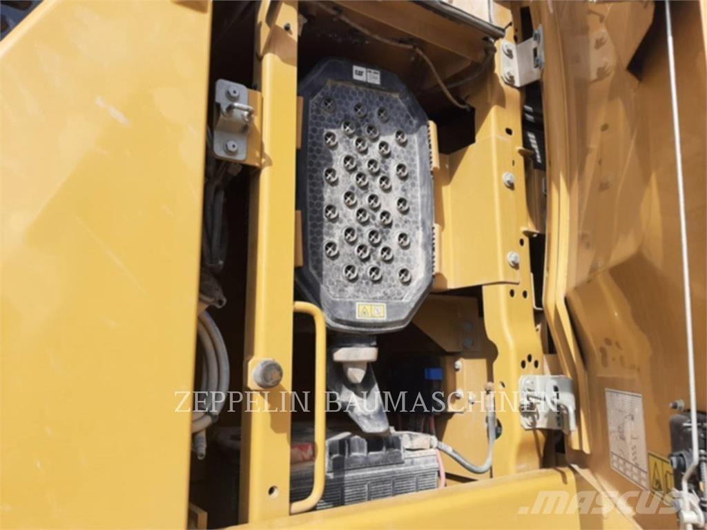 CAT 336-07B Paletli ekskavatörler