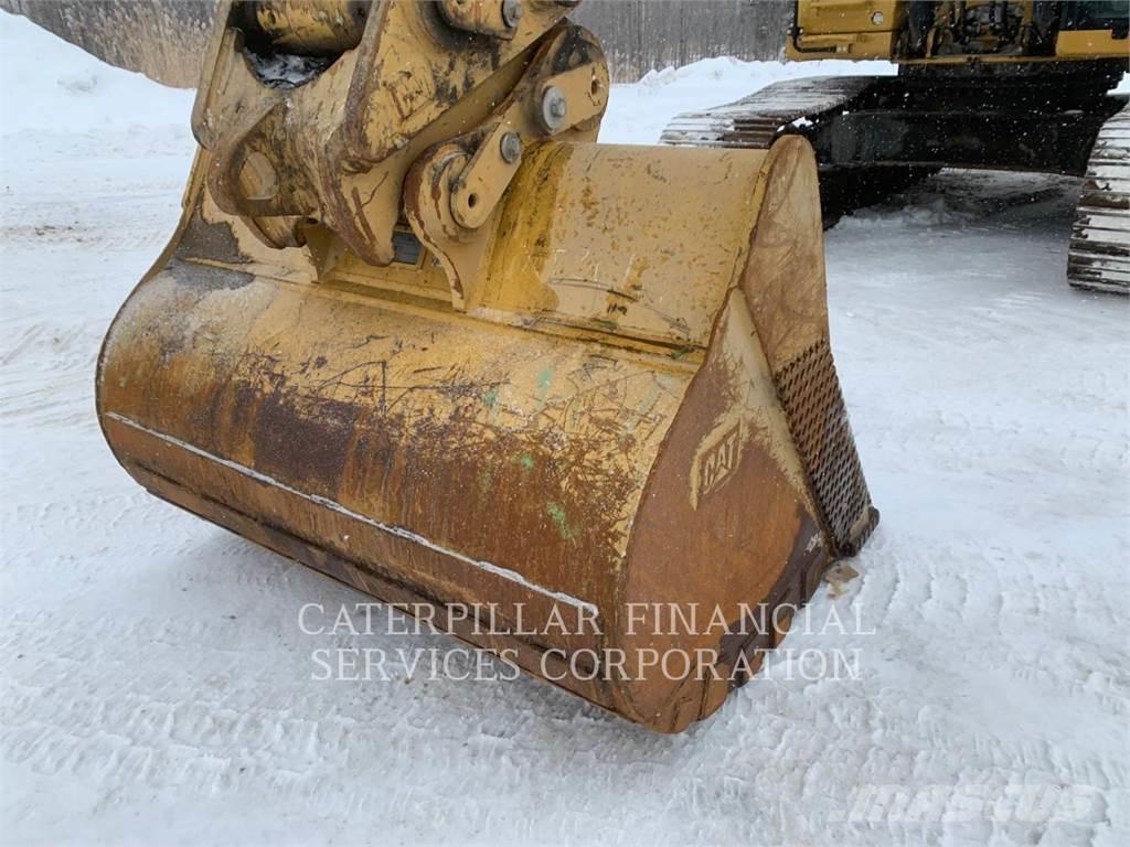 CAT 336-08B Paletli ekskavatörler