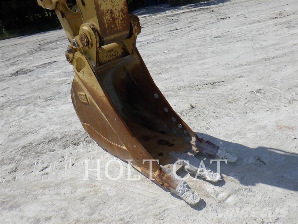 CAT 33607GC Paletli ekskavatörler