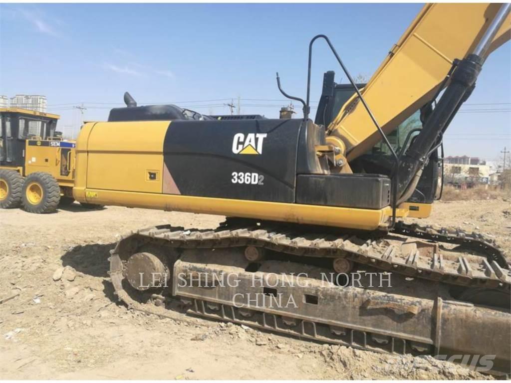 CAT 336D2 Paletli ekskavatörler