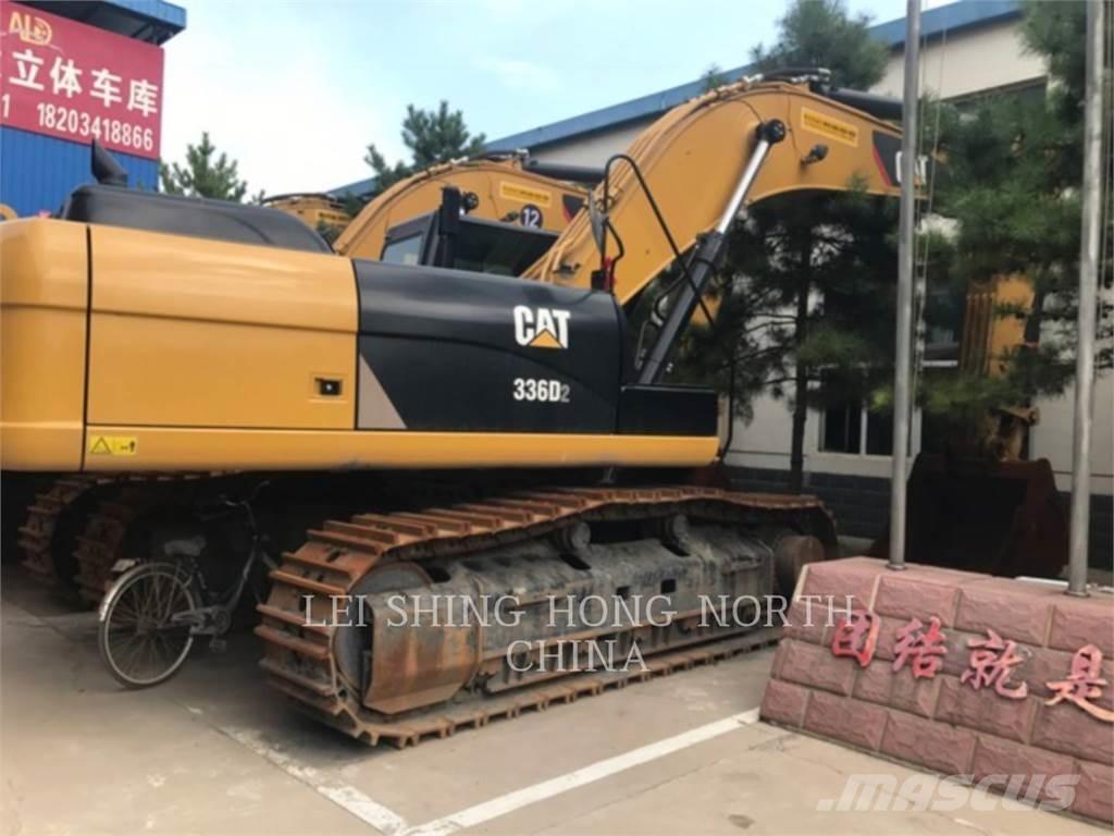 CAT 336D2 Paletli ekskavatörler