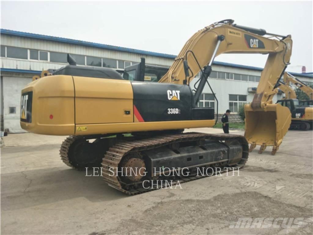 CAT 336D2 Paletli ekskavatörler