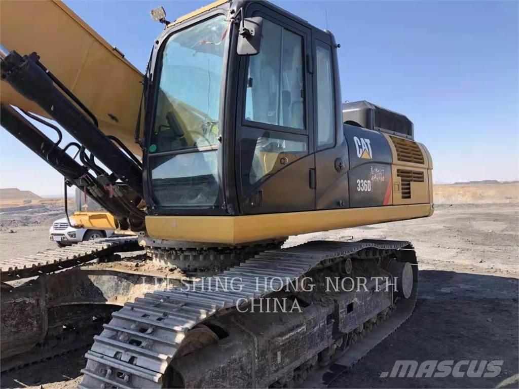 CAT 336D2 Paletli ekskavatörler