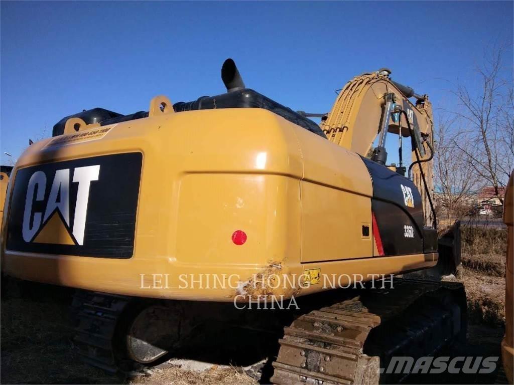 CAT 336D2 Paletli ekskavatörler