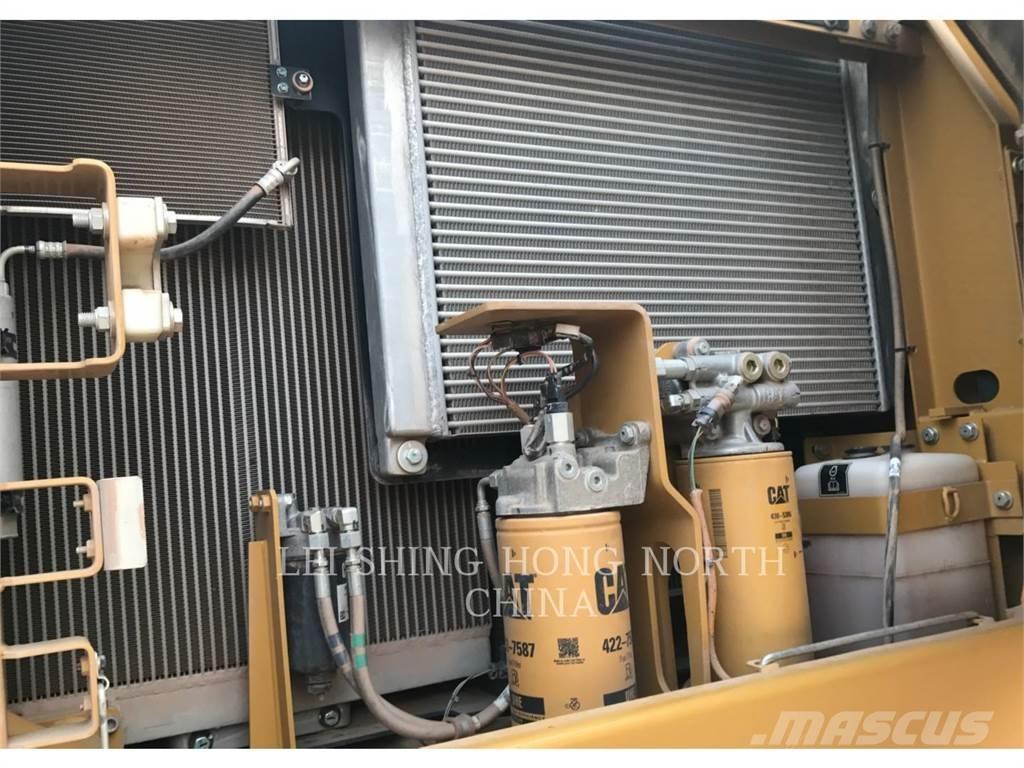 CAT 336D2 Paletli ekskavatörler