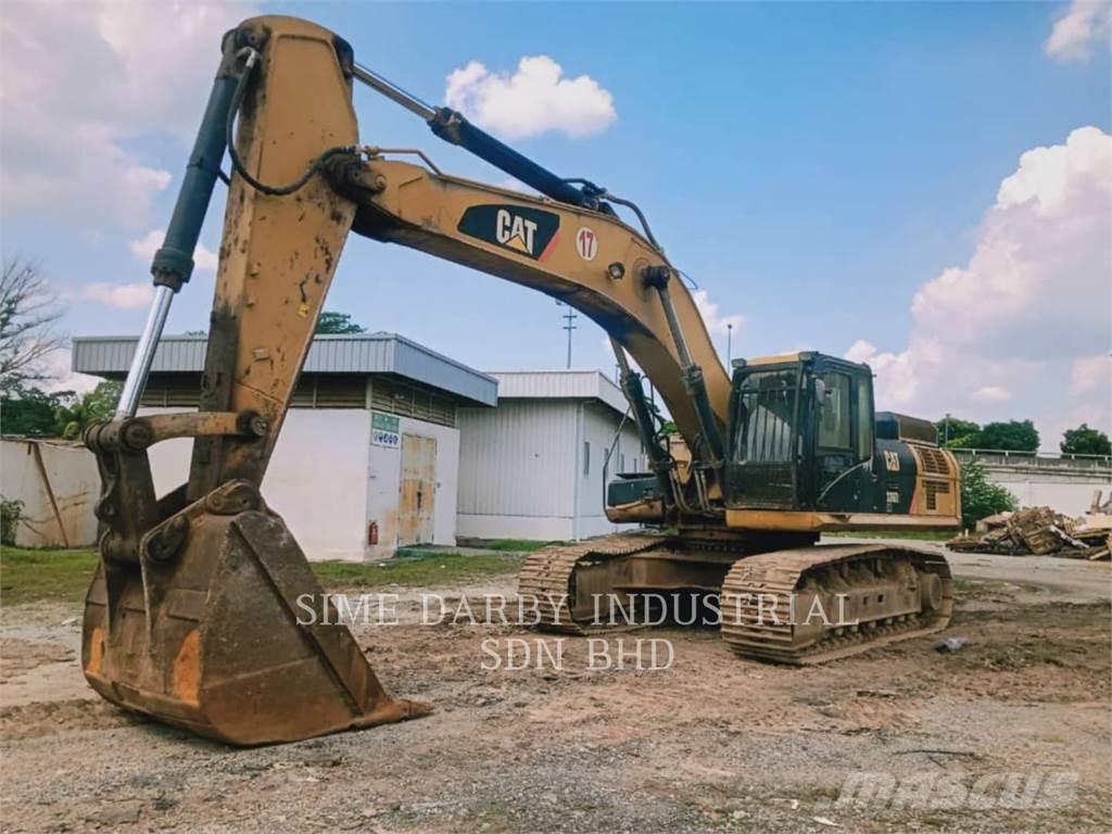 CAT 336D2 Paletli ekskavatörler