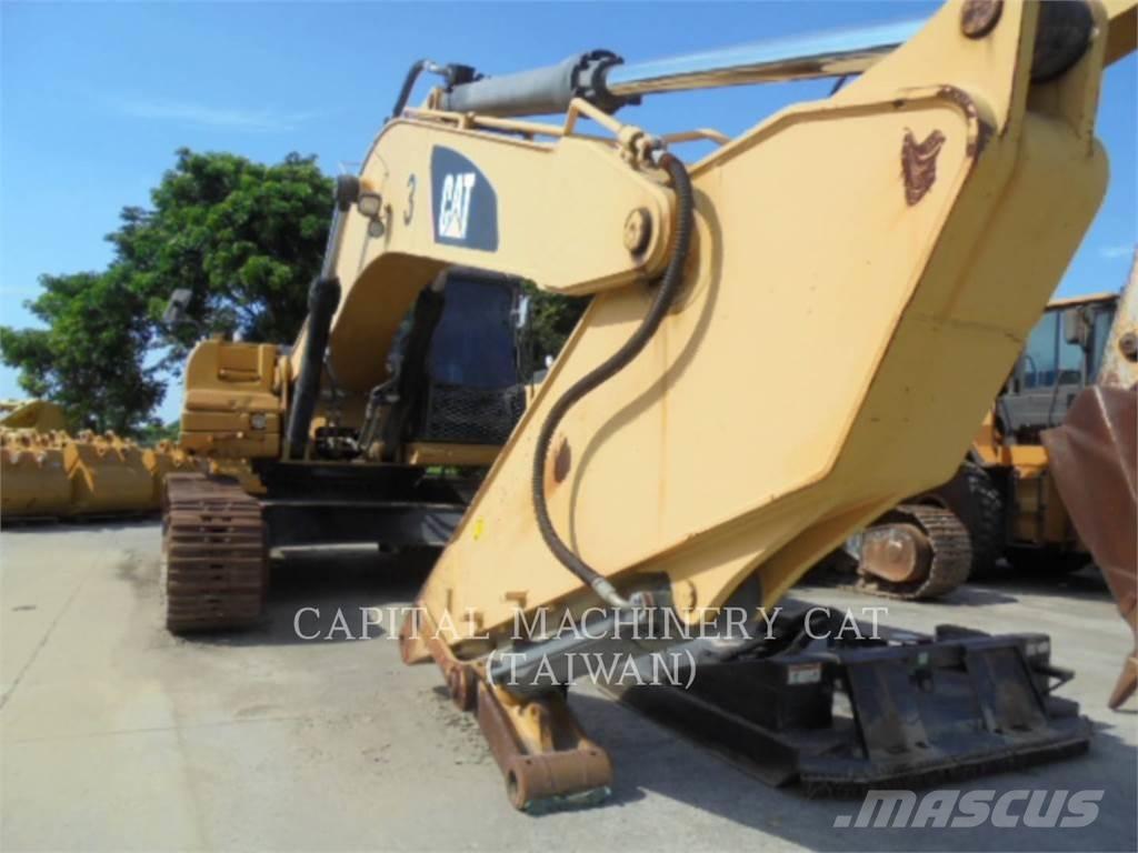 CAT 336DL Paletli ekskavatörler
