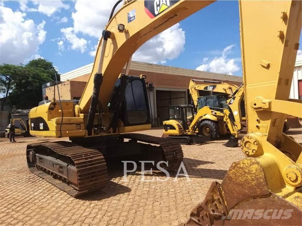 CAT 336DL Paletli ekskavatörler