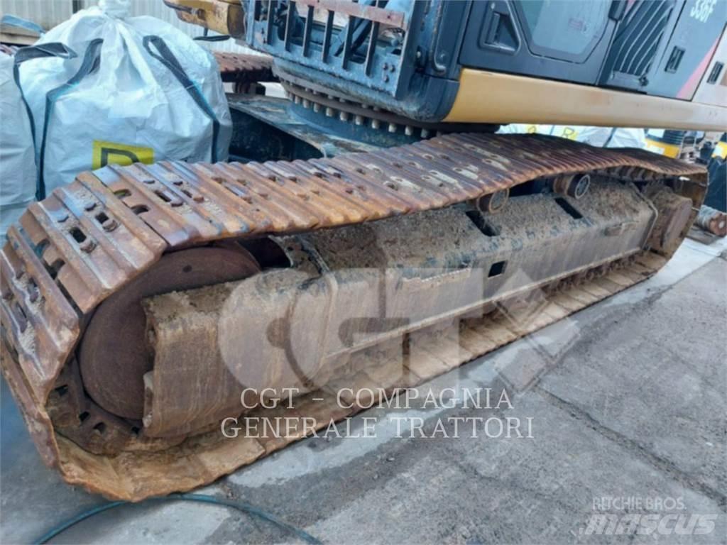 CAT 336F Paletli ekskavatörler