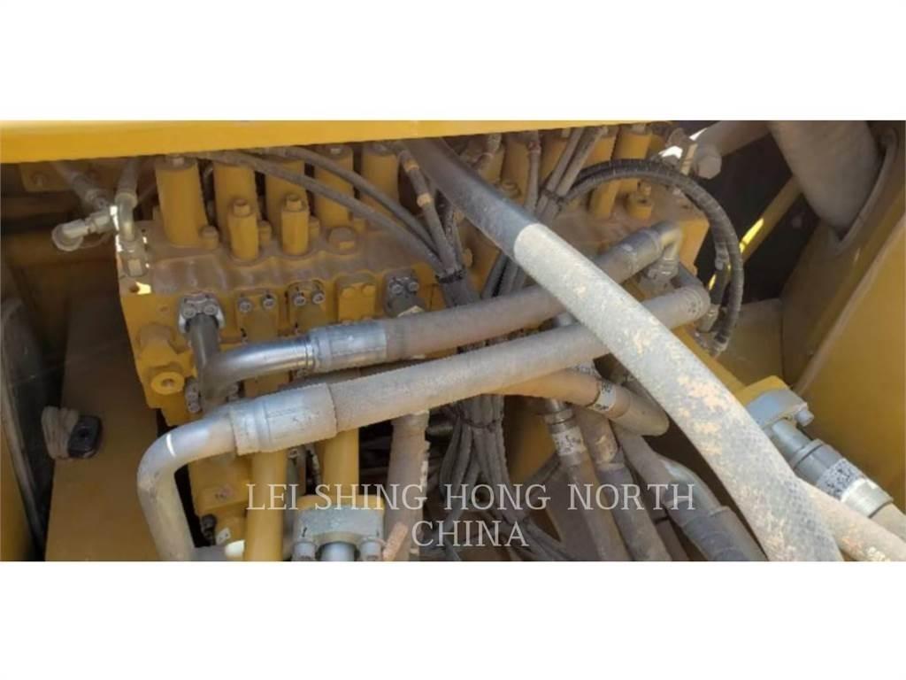 CAT 340D2L Paletli ekskavatörler