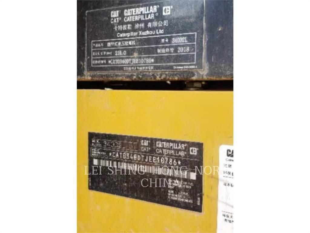 CAT 340D2L Paletli ekskavatörler