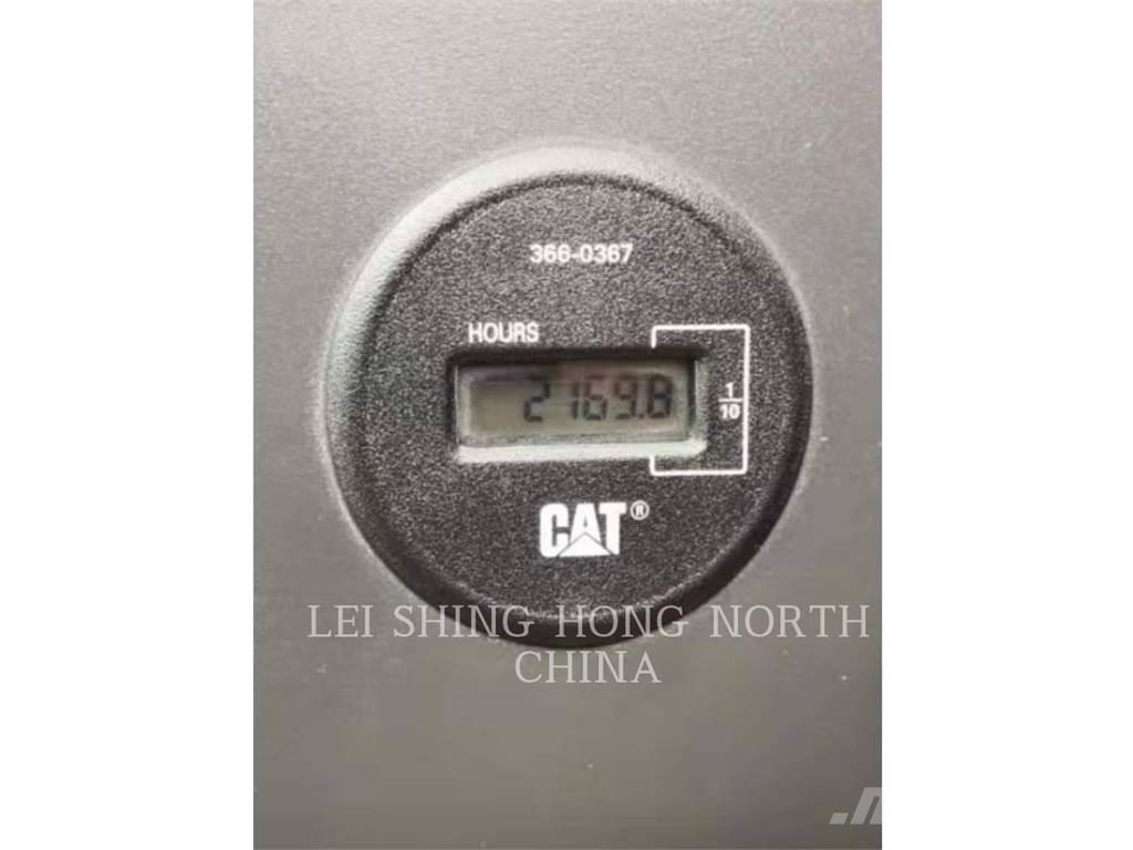 CAT 340D2L Paletli ekskavatörler