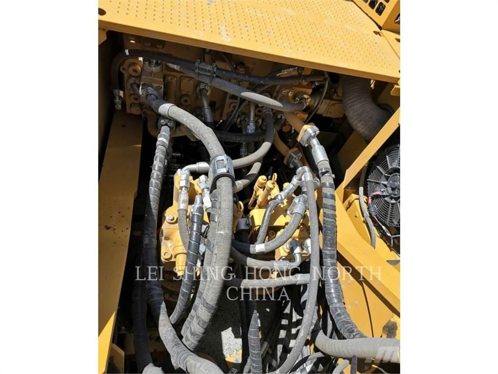 CAT 349D2L Paletli ekskavatörler