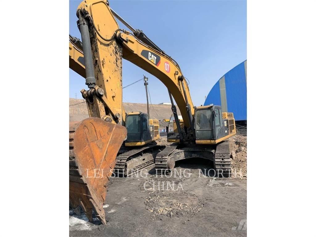 CAT 349D2L Paletli ekskavatörler