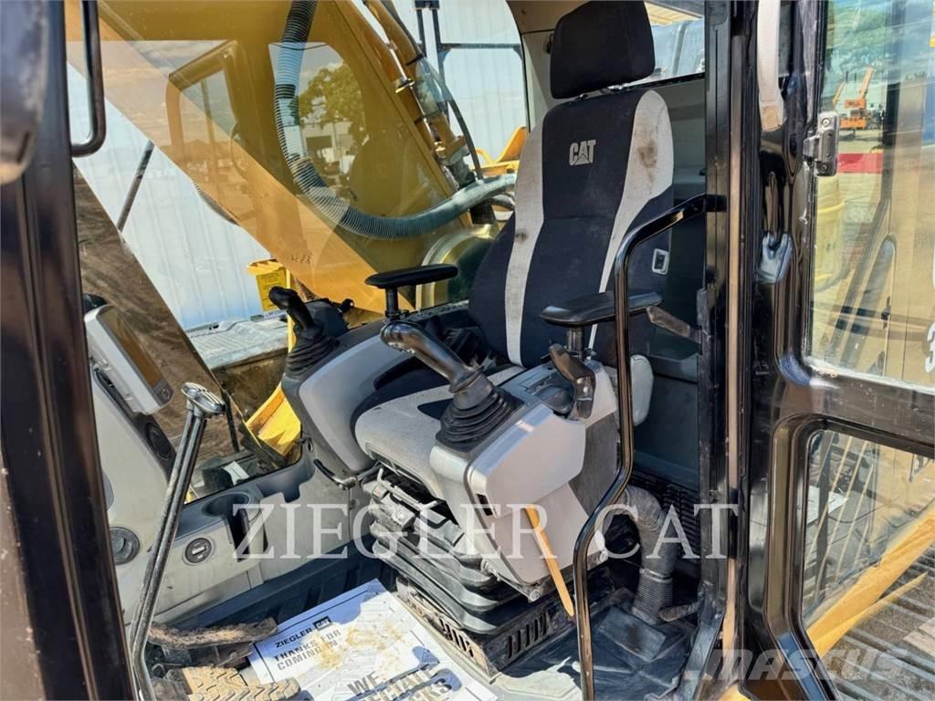 CAT 349E Paletli ekskavatörler