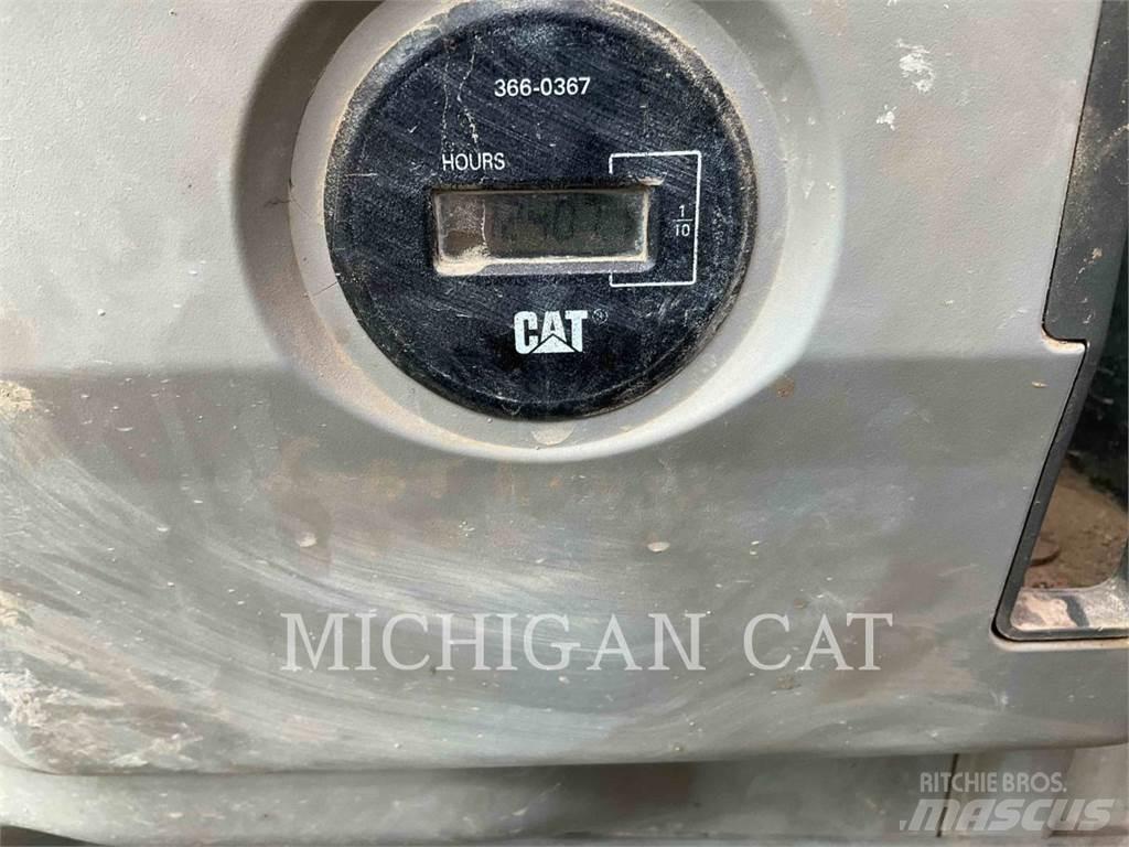 CAT 349EL Q Paletli ekskavatörler