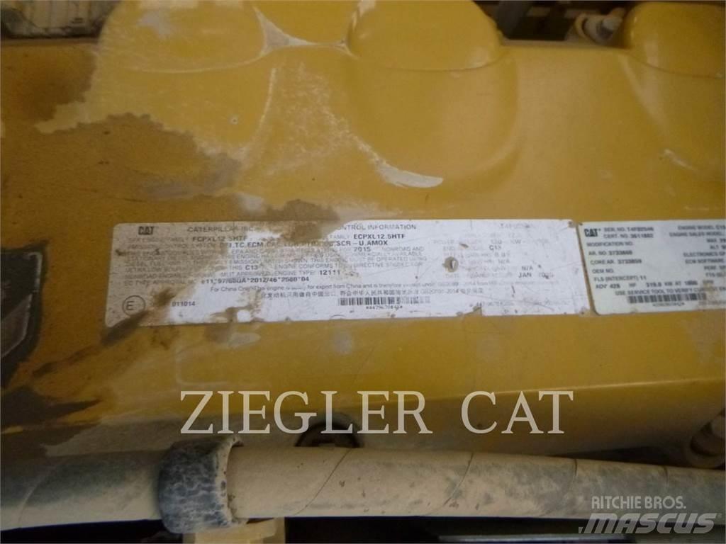 CAT 349F Paletli ekskavatörler