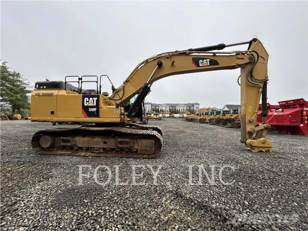 CAT 349FL Paletli ekskavatörler