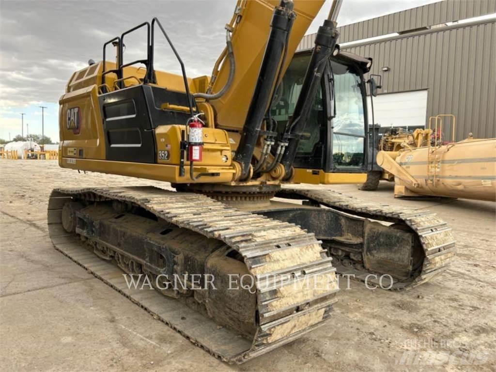 CAT 352 Paletli ekskavatörler