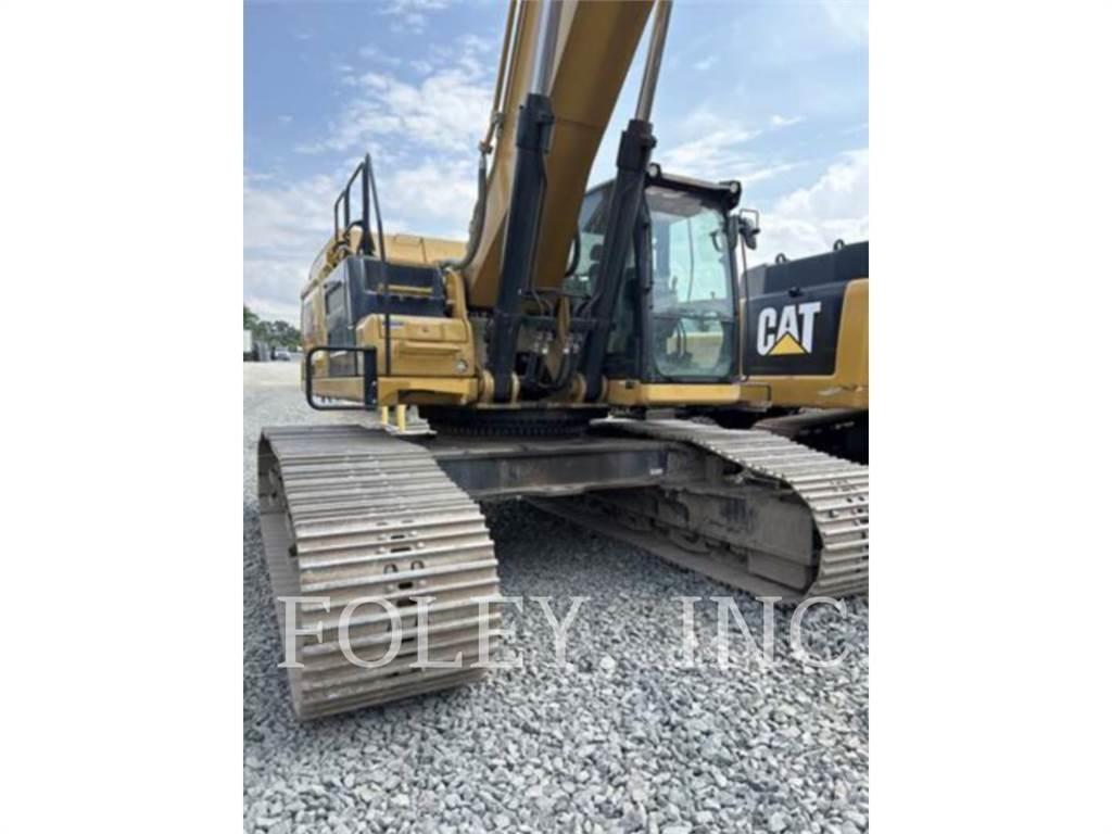 CAT 352-07LRE Paletli ekskavatörler