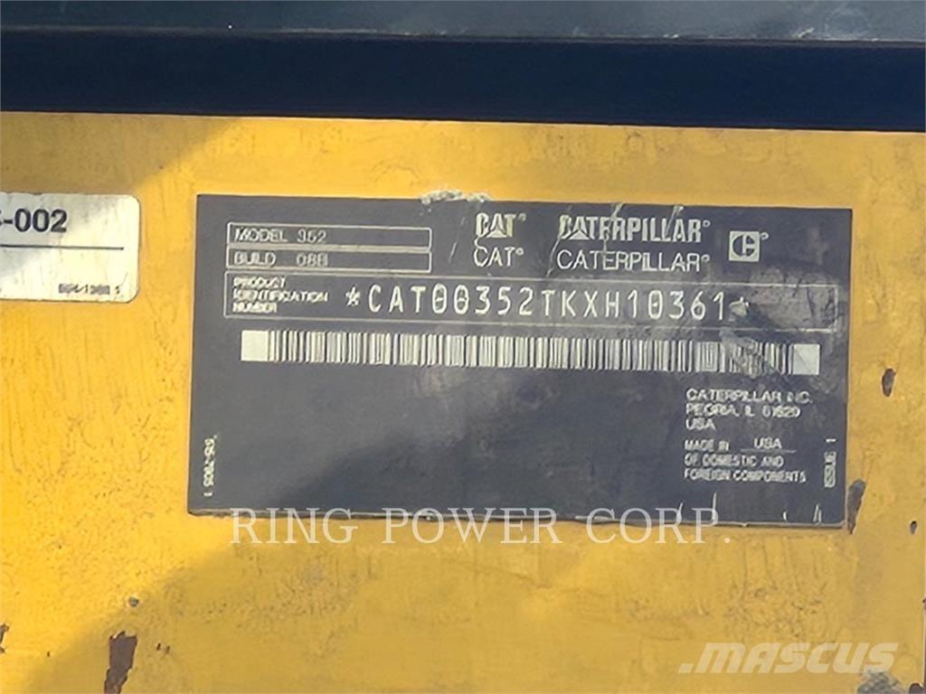 CAT 352-08 Paletli ekskavatörler