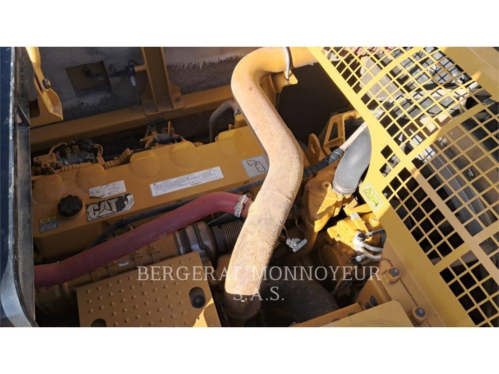 CAT 352F Paletli ekskavatörler