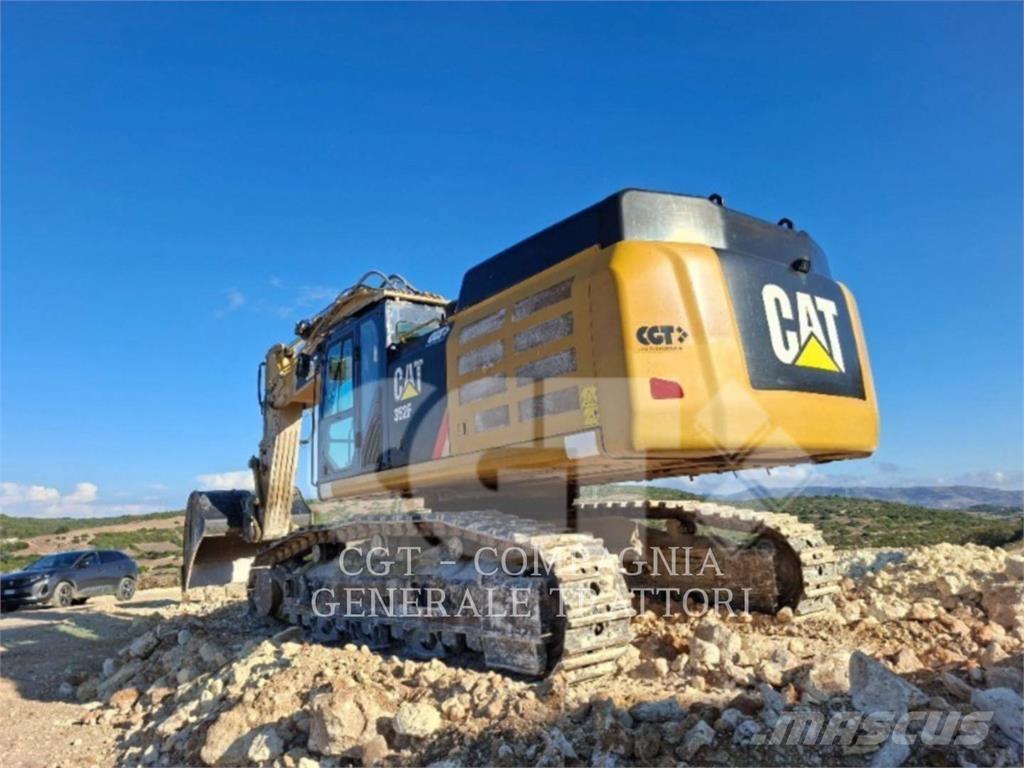 CAT 352F Paletli ekskavatörler