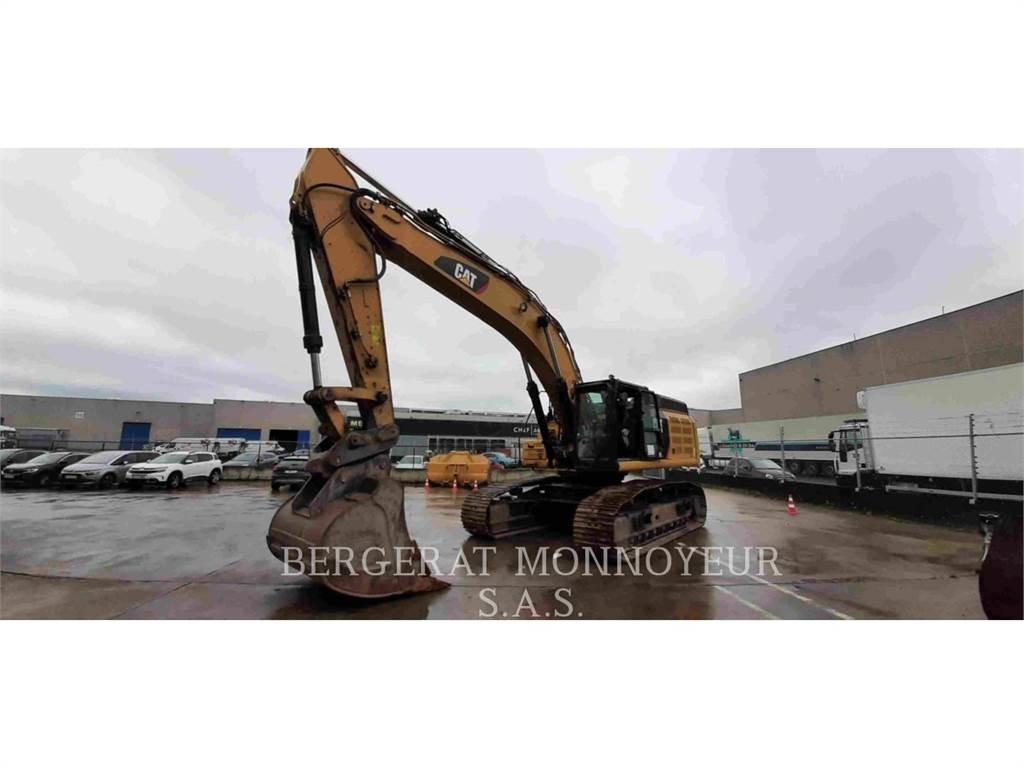 CAT 352F Paletli ekskavatörler