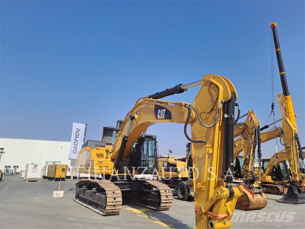 CAT 352FL Paletli ekskavatörler