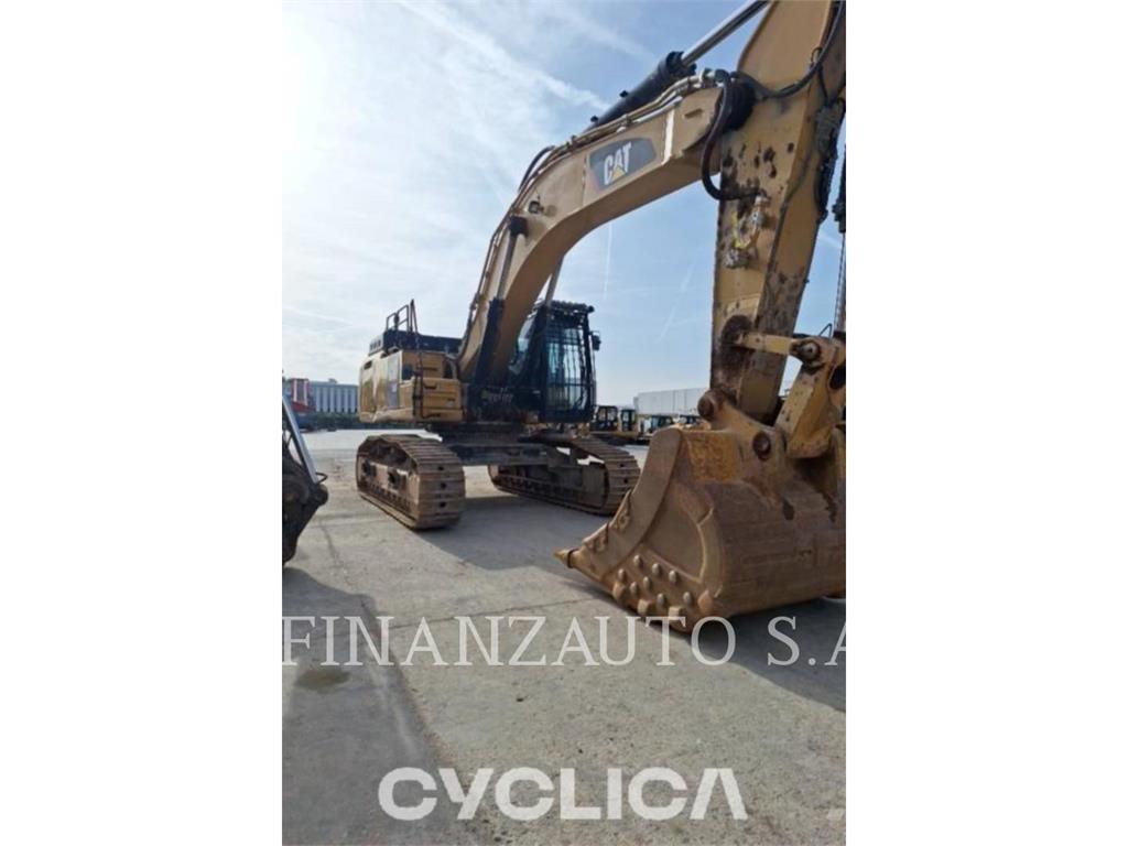CAT 352FL Paletli ekskavatörler