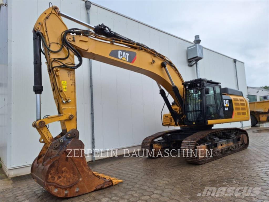 CAT 352FL Paletli ekskavatörler