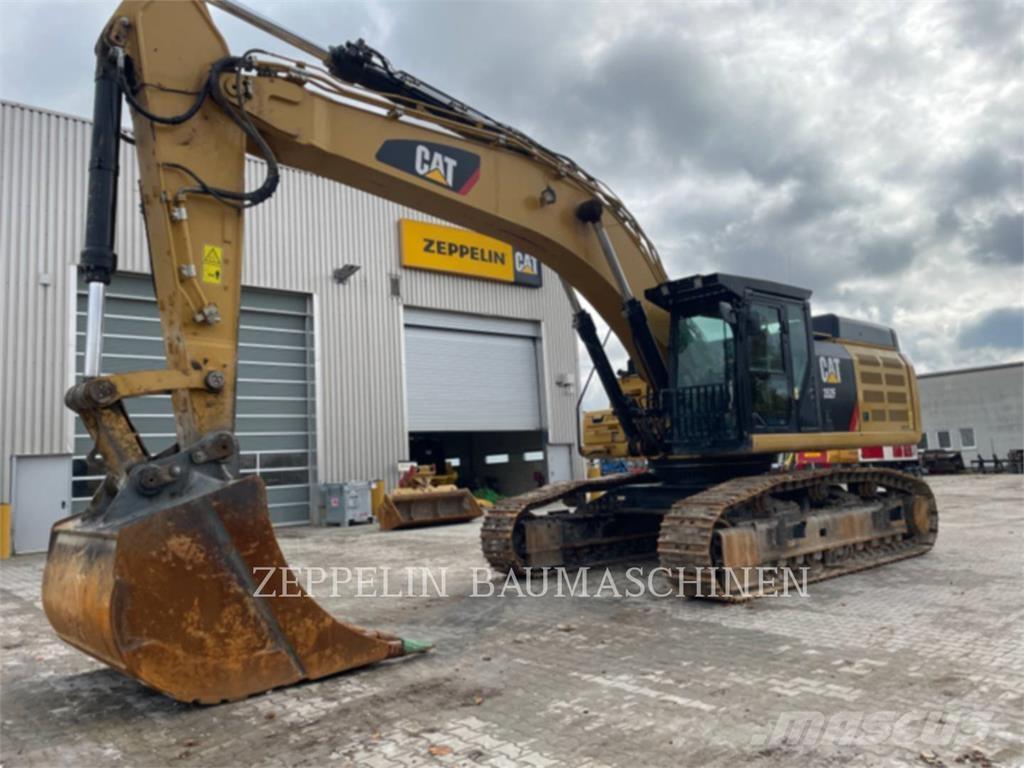 CAT 352FL Paletli ekskavatörler