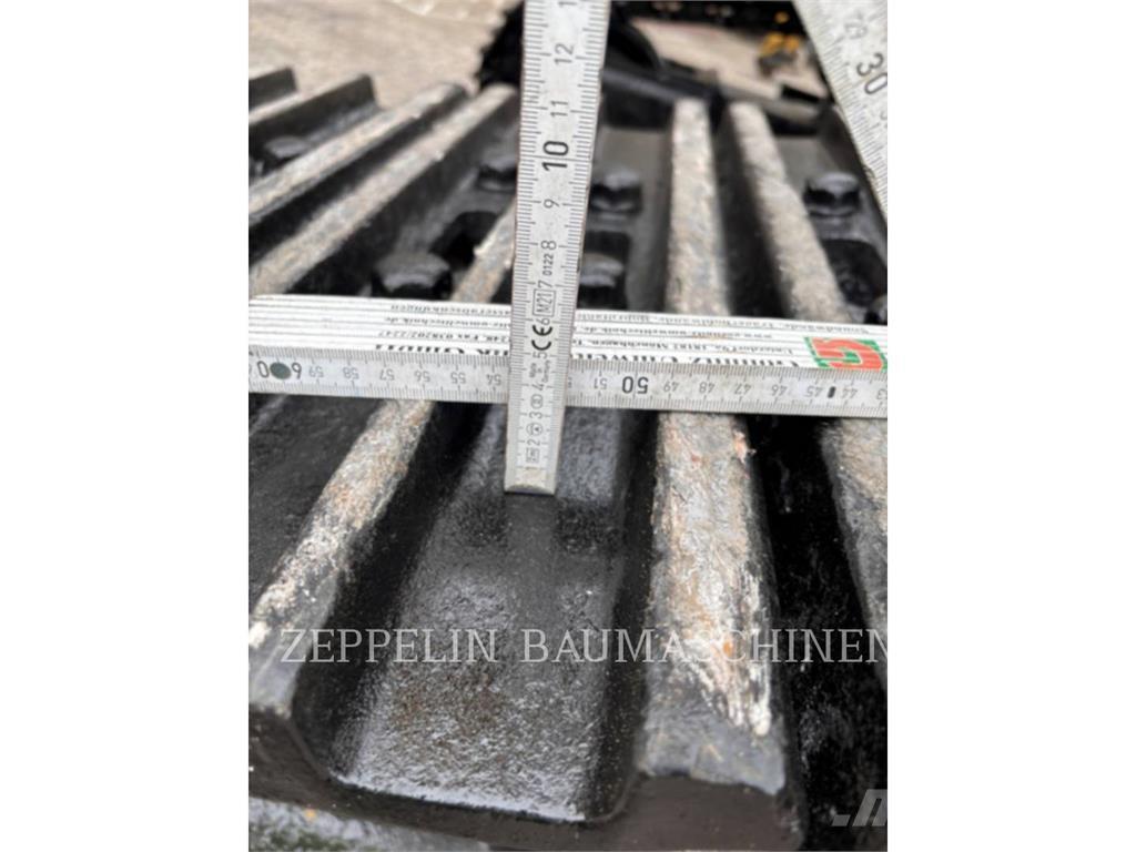 CAT 352FL Paletli ekskavatörler