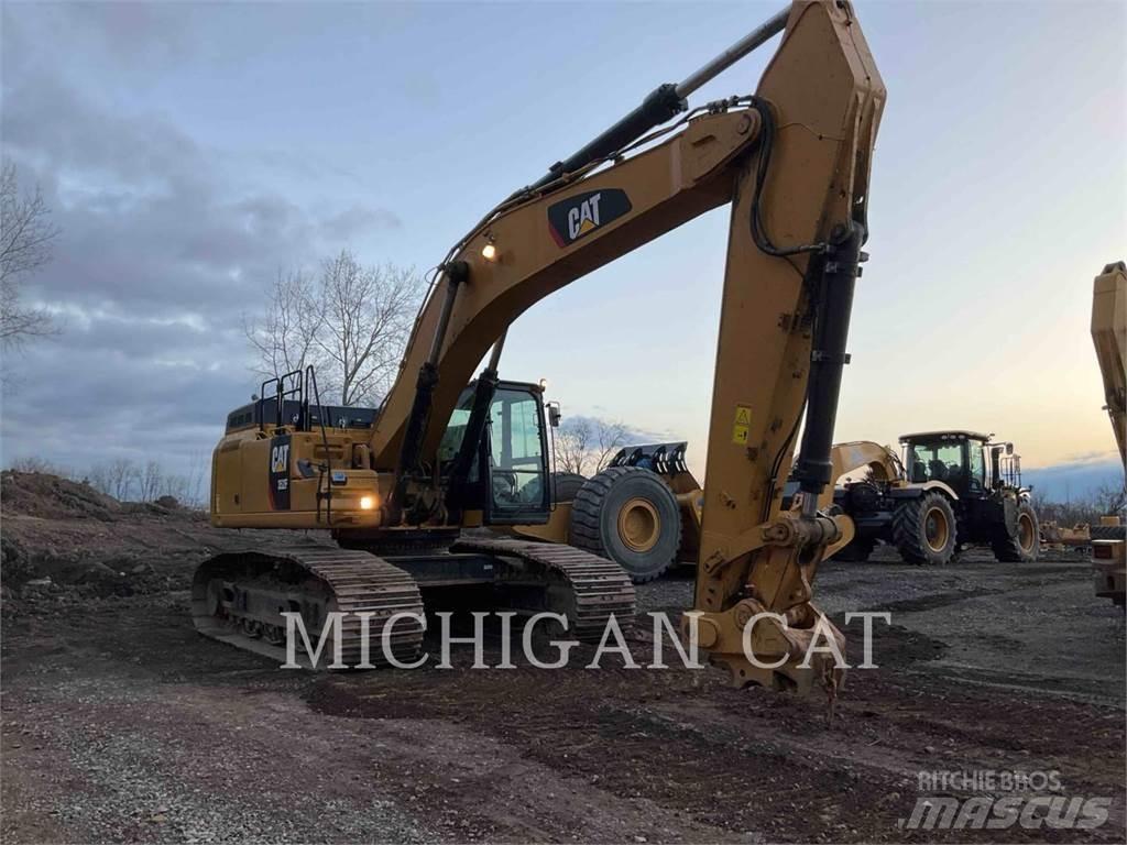 CAT 352FVG Paletli ekskavatörler