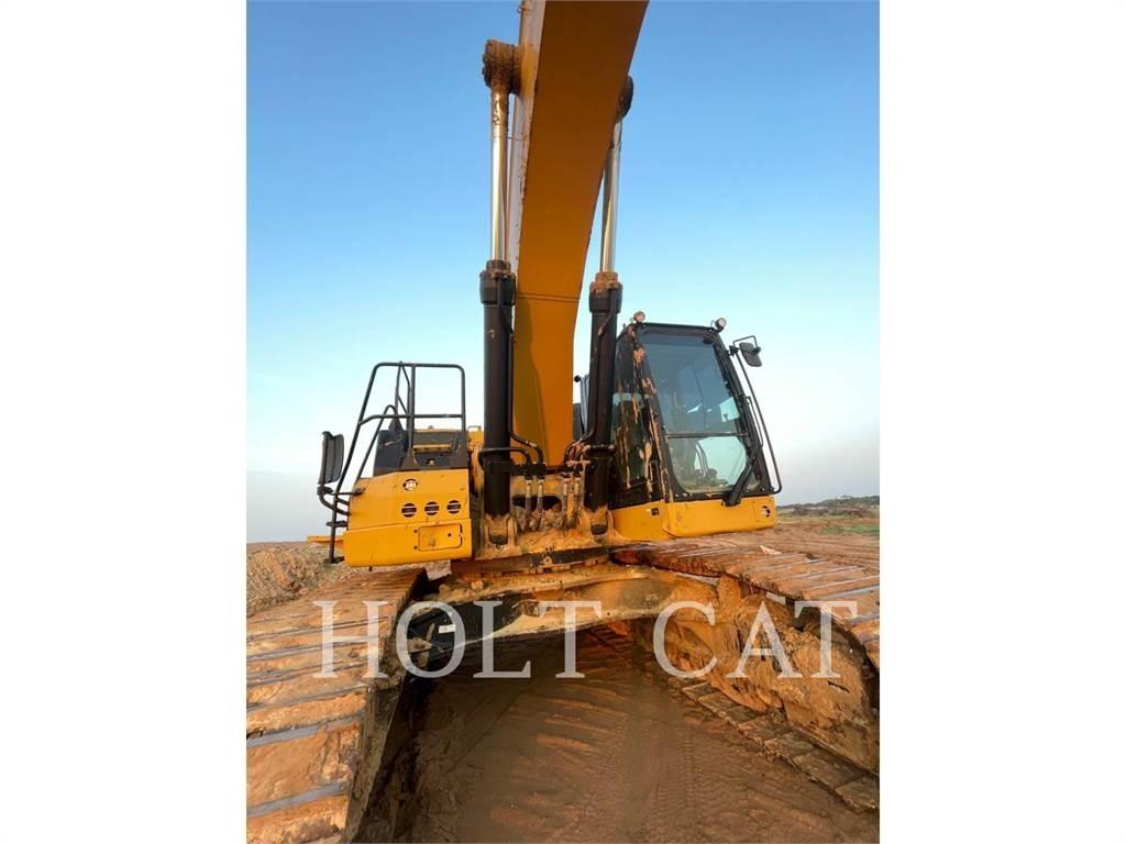 CAT 374-07 Paletli ekskavatörler