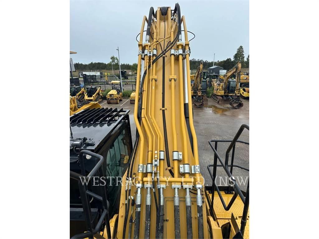 CAT 374-07 Paletli ekskavatörler