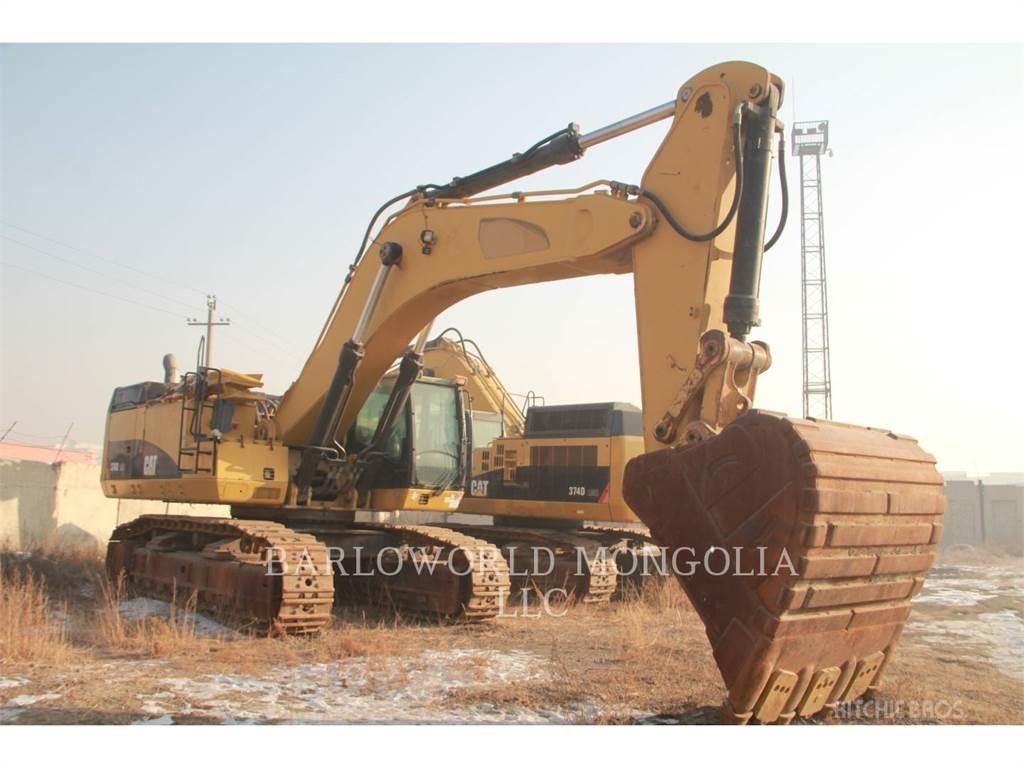 CAT 374DL Paletli ekskavatörler
