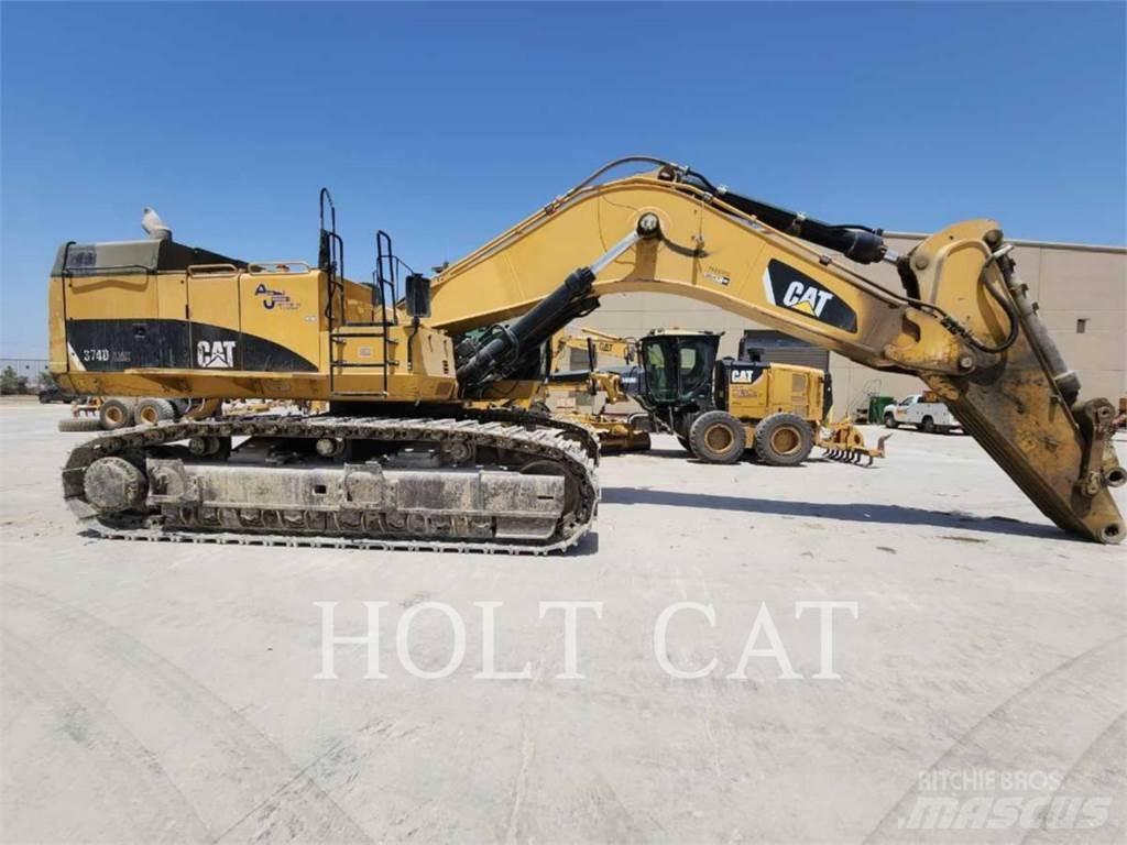 CAT 374DL Paletli ekskavatörler