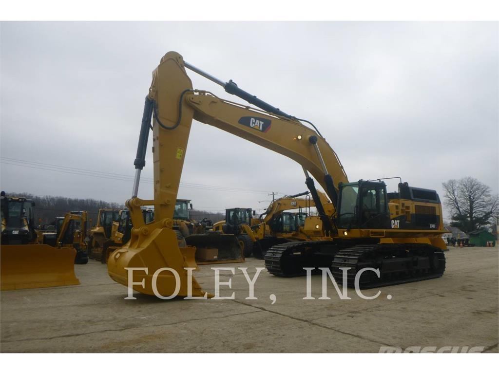CAT 374DL Paletli ekskavatörler