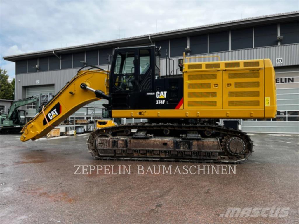 CAT 374FL Paletli ekskavatörler