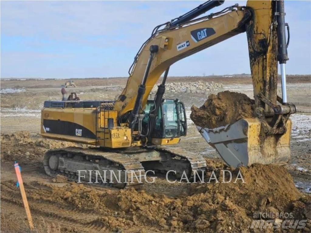 CAT 390D Paletli ekskavatörler