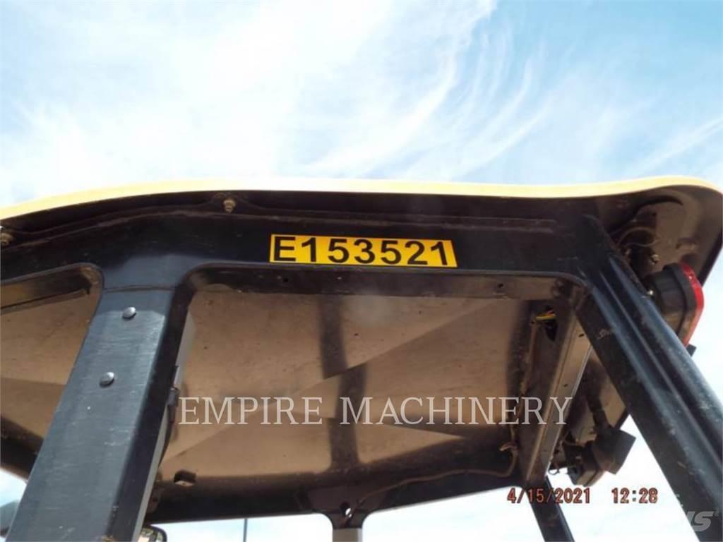CAT 415F2 IL Tekerlekli yükleyiciler