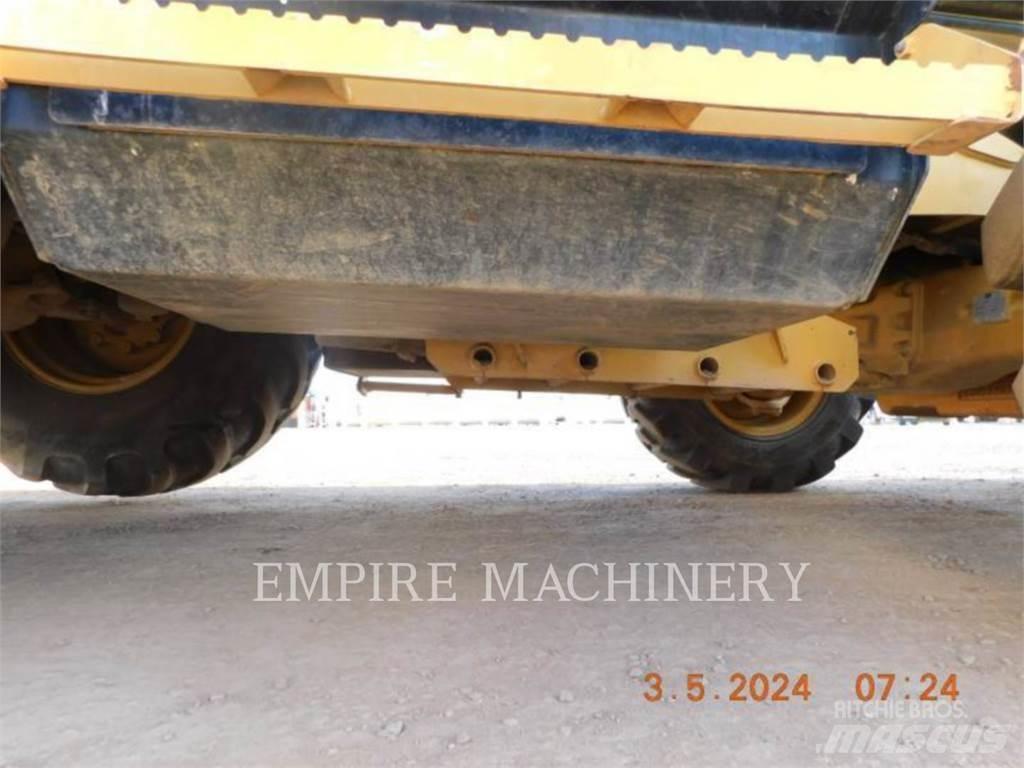 CAT 416F2 4EO Kazıcı yükleyiciler - beko loder