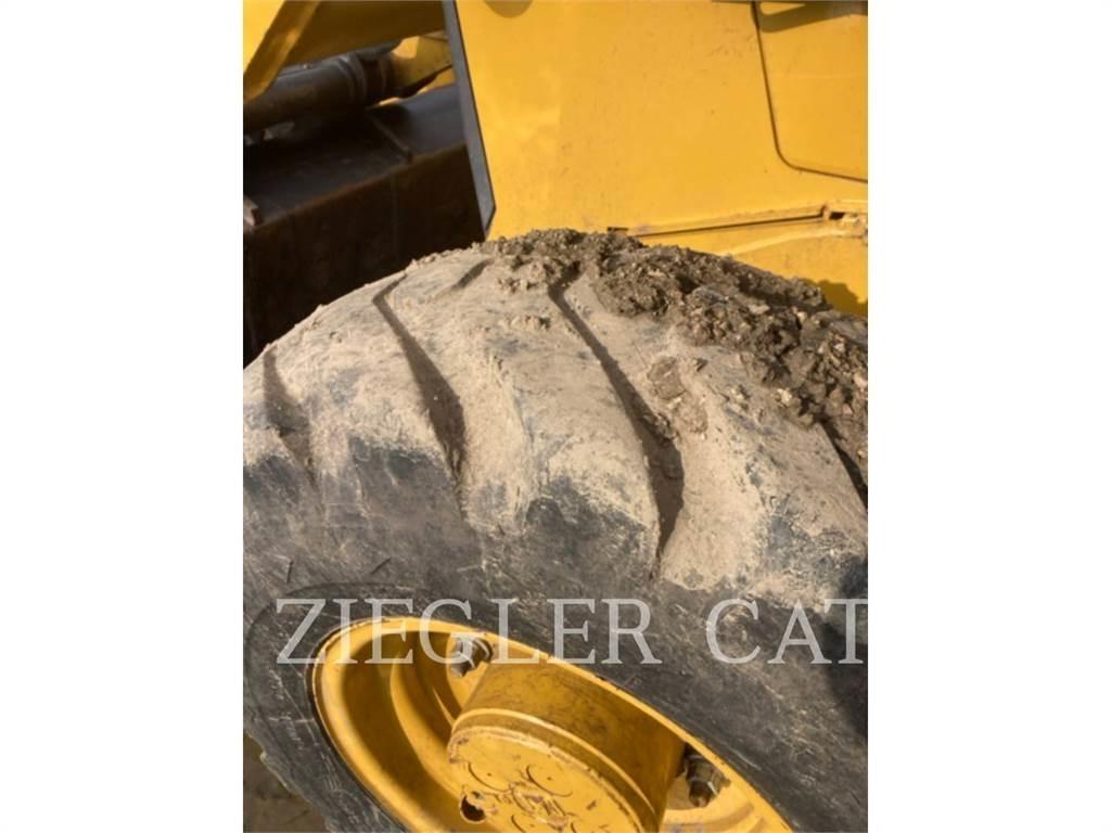 CAT 420F2 Kazıcı yükleyiciler - beko loder