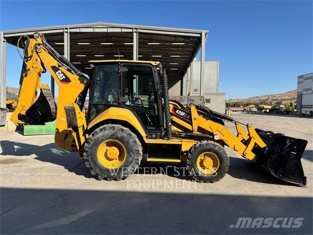 CAT 420F2 Kazıcı yükleyiciler - beko loder