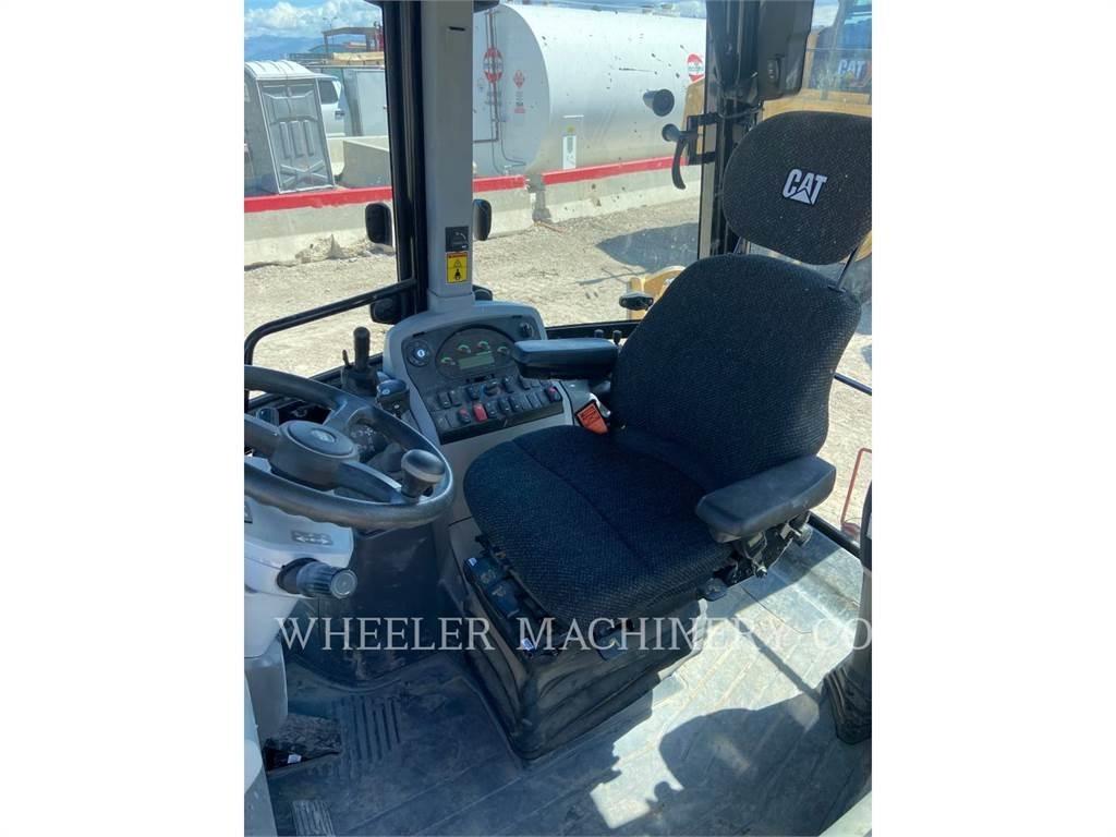 CAT 420F2 Kazıcı yükleyiciler - beko loder
