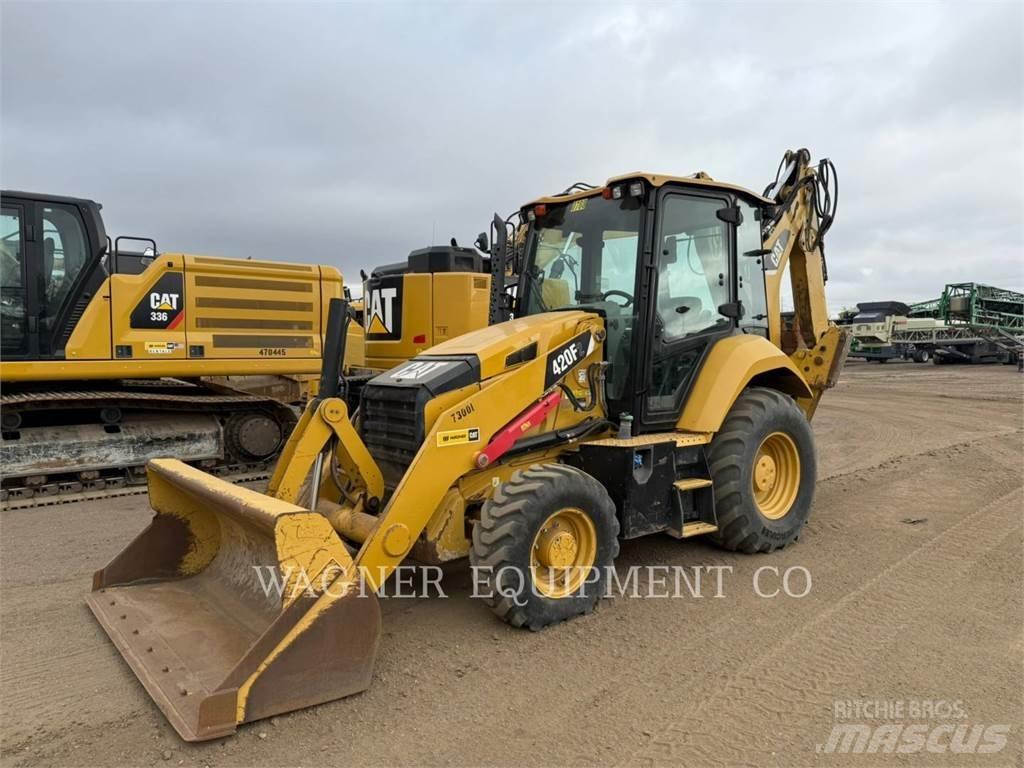 CAT 420F2 4WDE Kazıcı yükleyiciler - beko loder