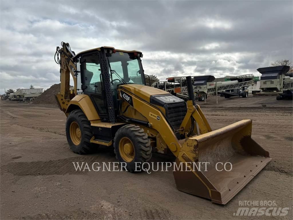 CAT 420F2 4WDE Kazıcı yükleyiciler - beko loder
