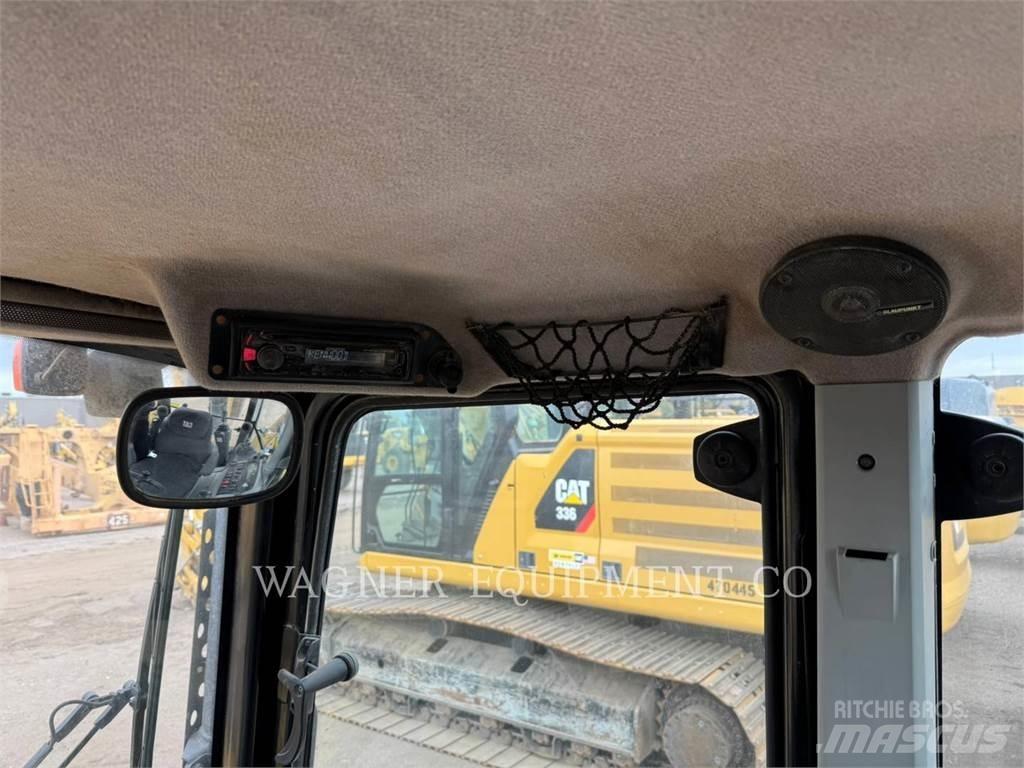 CAT 420F2 4WDE Kazıcı yükleyiciler - beko loder